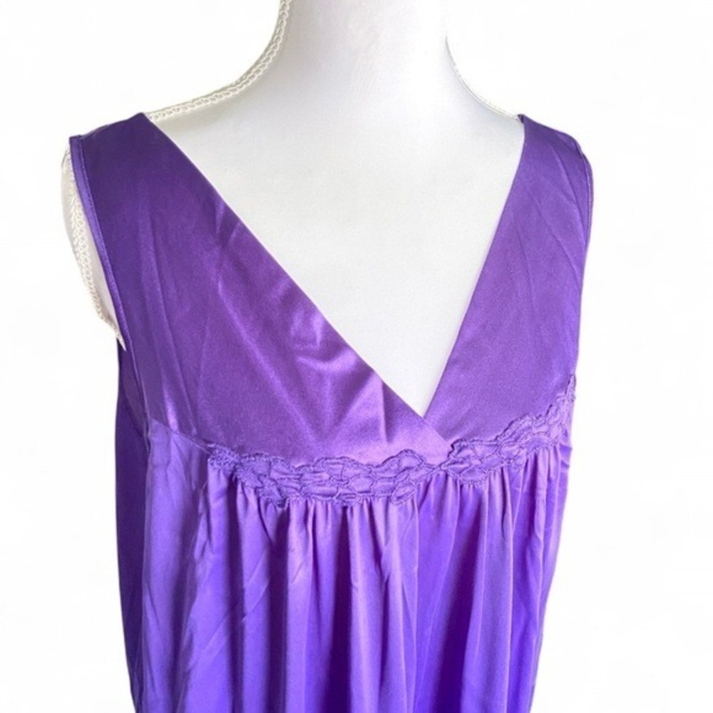 Vanity Fair Vintage Women's M Purple Night Gown Dress Silky Nylon Satin